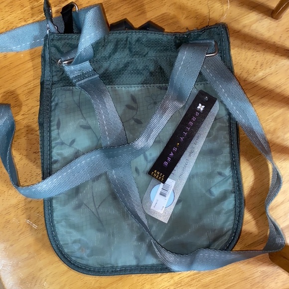 Sherpani Bags Sherpani Bag Poshmark